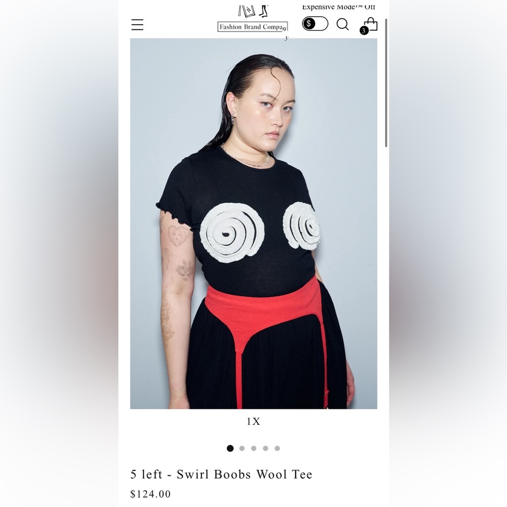 Fashion Brand Company Swirl boobs tee, L